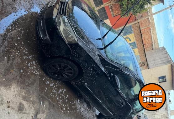 Autos - Volkswagen Fox 2010 Nafta 177000Km - En Venta