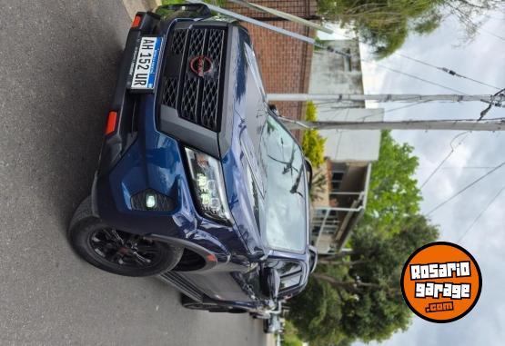 Camionetas - Nissan Frontieer 2025 Diesel 26000Km - En Venta
