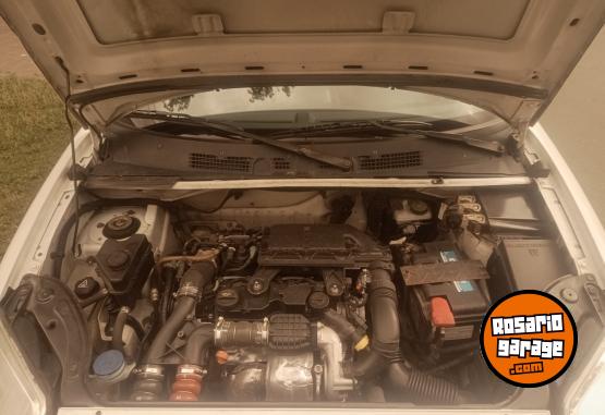 Utilitarios - Citroen Bussines mixto.berli go 2016 Diesel 116000Km - En Venta