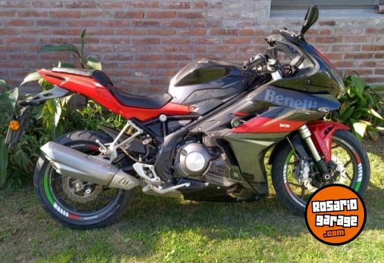 Motos - Benelli BN 302 R 2020 Nafta 12400Km - En Venta