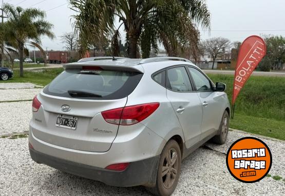Camionetas - Hyundai Tucson 2.0 4X2 Gl L10 2014 Nafta 117000Km - En Venta
