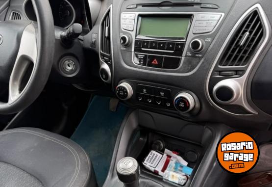 Camionetas - Hyundai Tucson 2.0 4X2 Gl L10 2014 Nafta 117000Km - En Venta