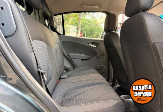 Autos - Fiat Palio Attractive 2014 Nafta 90000Km - En Venta