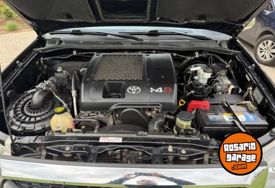 Camionetas - Toyota Hilux 3.0 Dc 4X2 Tdi Srv 2009 Nafta 404000Km - En Venta