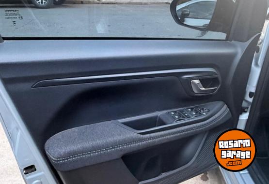 Camionetas - Fiat STRADA VOLCANO AT 2024 Nafta 60000Km - En Venta