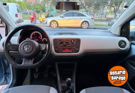 Autos - Volkswagen Up Move 2015 Nafta 120000Km - En Venta