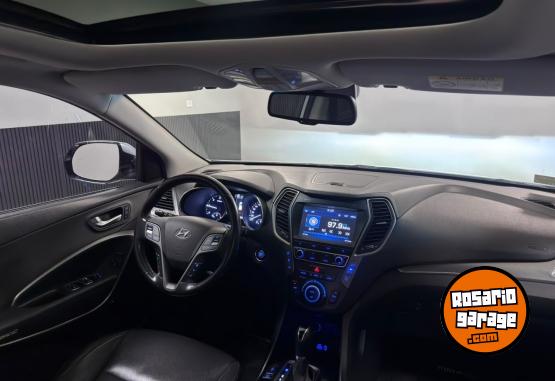 Camionetas - Hyundai GRAND SANTA FE 2019 Diesel 120000Km - En Venta