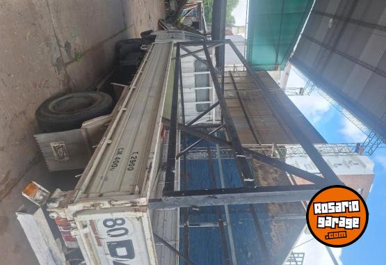Camiones y Grúas - Daihatsu Delta 1998 - En Venta
