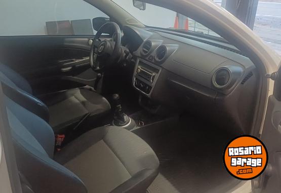 Utilitarios - Volkswagen Saveiro 2014 Nafta 1Km - En Venta