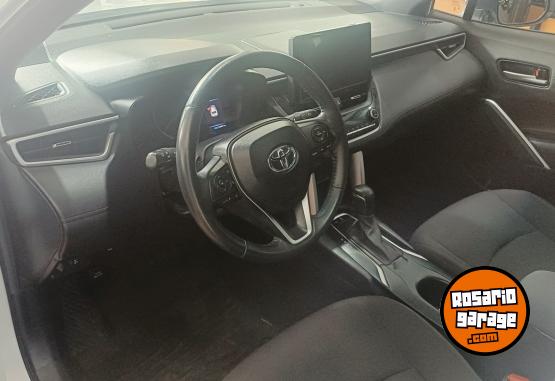 Camionetas - Toyota Corolla cross 2022 Nafta 100000Km - En Venta