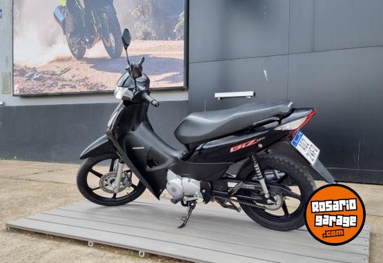 Motos - Honda BIZ 125 FULL 2017 Nafta 10934Km - En Venta
