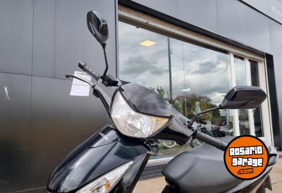 Motos - Honda BIZ 125 FULL 2017 Nafta 10934Km - En Venta