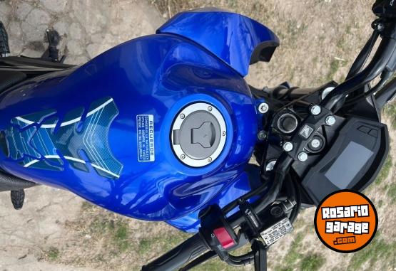 Motos - Honda Cb Twister 250cc 2022 Nafta 22000Km - En Venta