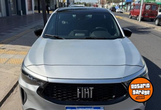 Autos - Fiat Fastback 2024 Nafta 3140Km - En Venta