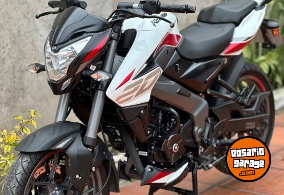 Motos - Bajaj Rouser NS 200 UG 2025 Nafta 7000Km - En Venta