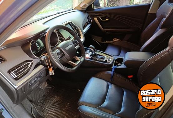 Camionetas - Jetour X70 Luxury 2025 Nafta 20000Km - En Venta