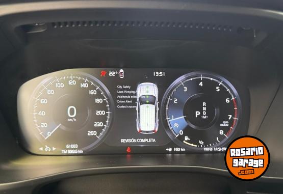 Autos - Volvo XC 40 2022 Nafta 60000Km - En Venta
