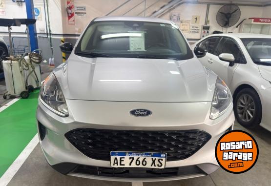 Camionetas - Ford Kuga 2.5 4x2 2020 Nafta 98896Km - En Venta