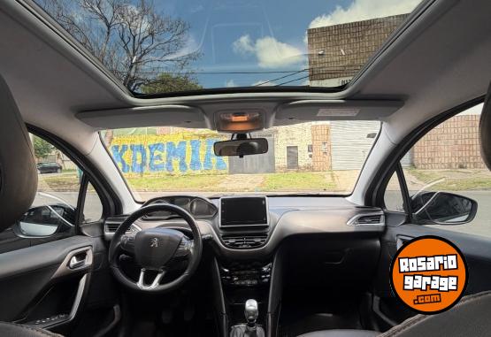 Autos - Peugeot 2008 2020 Nafta 74900Km - En Venta