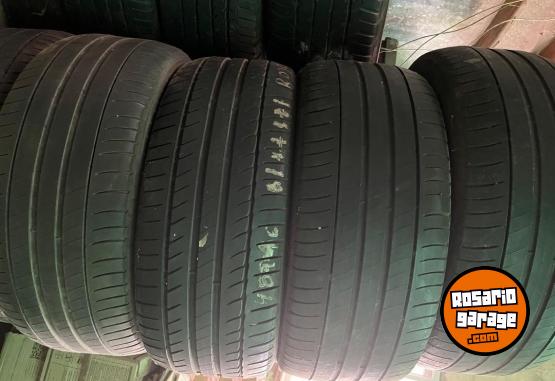 Accesorios para Autos - Neumáticos 225/45/17 y 265/60/18 - En Venta