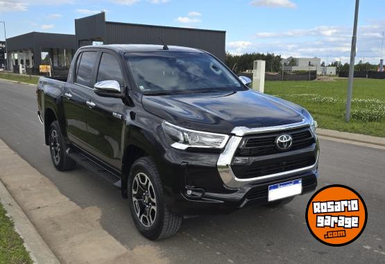 Camionetas - Toyota hilux 2023 Diesel 30700Km - En Venta
