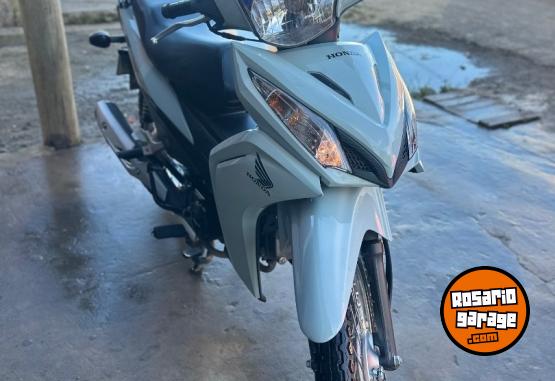 Motos - Honda Wave’s 2024 Nafta 5000Km - En Venta