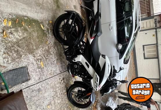 Motos - Bajaj Rouser ns 200 2024 Nafta 9000Km - En Venta