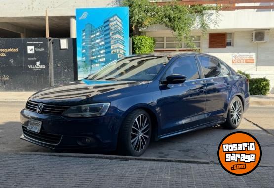 Autos - Volkswagen Vento 2012 Nafta 140000Km - En Venta