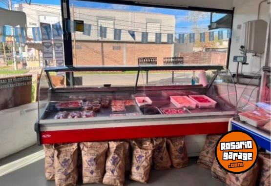 Otros - Vendo Fondo de Comercio Carnicería equipada en Funes, a 1 cuadra de Ruta 9 - En Venta