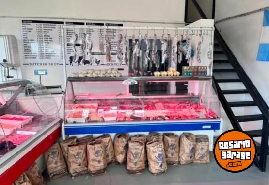 Otros - Vendo Fondo de Comercio Carnicería equipada en Funes, a 1 cuadra de Ruta 9 - En Venta