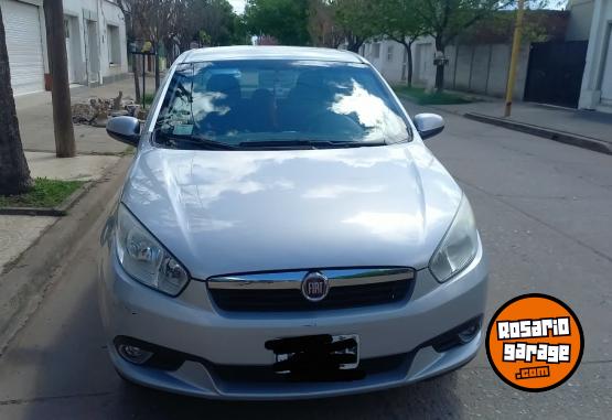 Autos - Fiat Grand Siena 1.4 2013 Nafta 85600Km - En Venta