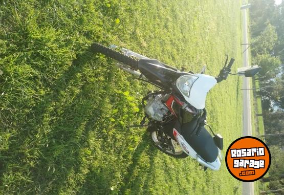 Motos - Motomel Skua 2024 Nafta 250Km - En Venta