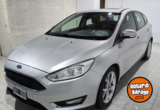 Autos - Ford Focus Se Plus 2015 Nafta 160000Km - En Venta