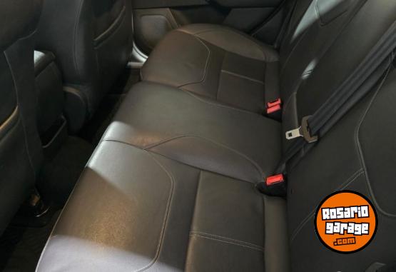 Autos - Ford Focus Se Plus 2015 Nafta 160000Km - En Venta