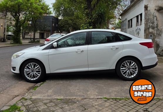 Autos - Ford Focus 2017 Nafta 159000Km - En Venta