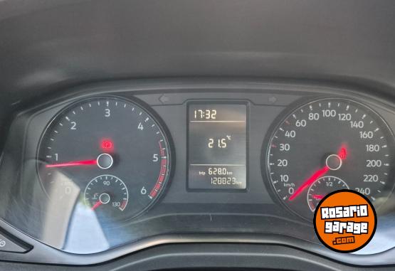 Camionetas - Volkswagen Amarok Trendline 2018 Diesel 128000Km - En Venta