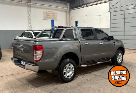 Camionetas - Ford Ranger XLT 3.2 2016 Diesel 110000Km - En Venta
