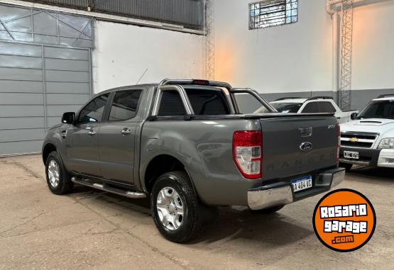 Camionetas - Ford Ranger XLT 3.2 2016 Diesel 110000Km - En Venta