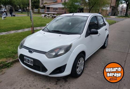 Autos - Ford Fiesta Max 2010 GNC 1Km - En Venta