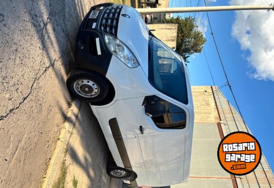 Utilitarios - Renault Máster furgón 2015 Diesel 293400Km - En Venta