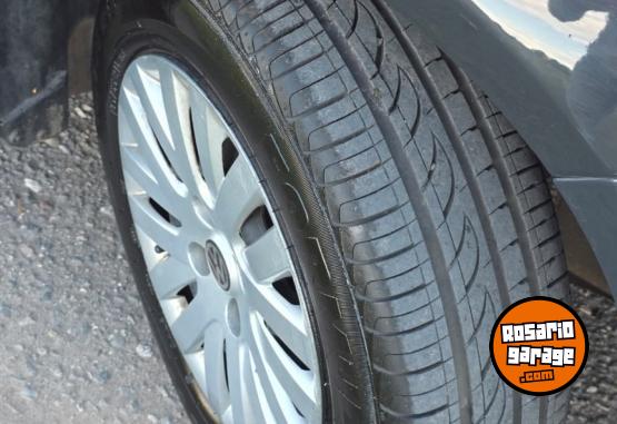 Autos - Volkswagen Gol 2010 GNC 175000Km - En Venta