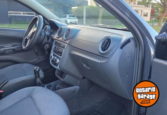 Autos - Volkswagen Gol 2010 GNC 175000Km - En Venta