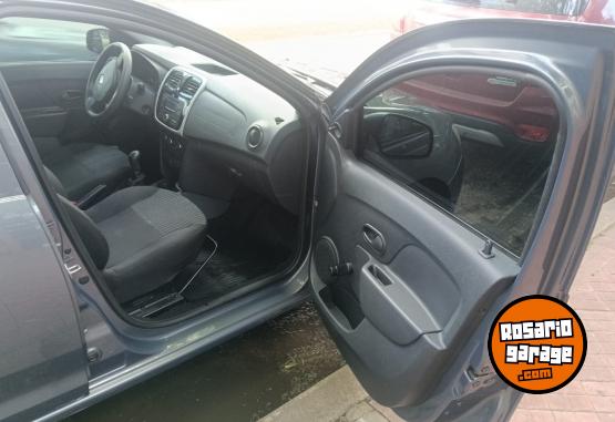 Autos - Renault Sandero 2016 Nafta 100000Km - En Venta