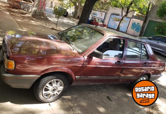 Autos - Volkswagen Senda 1994 Nafta 1Km - En Venta