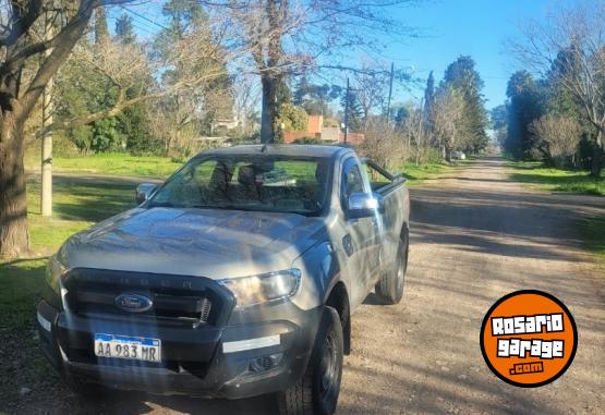 Camionetas - Ford ranger 2017 Diesel 190000Km - En Venta