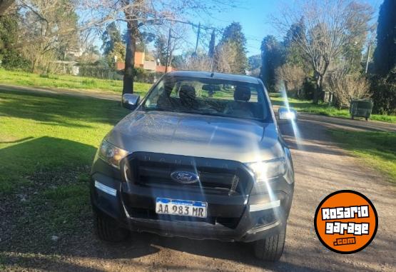 Camionetas - Ford ranger 2017 Diesel 190000Km - En Venta