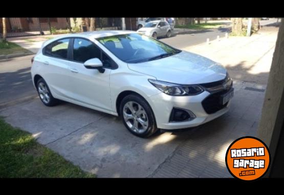 Autos - Chevrolet Cruze LT 2023 Nafta 77000Km - En Venta