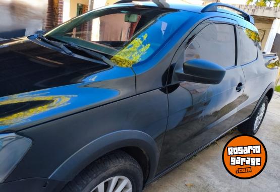 Camionetas - Volkswagen Saveiro 1.6 Power CD 2015 Nafta 239000Km - En Venta