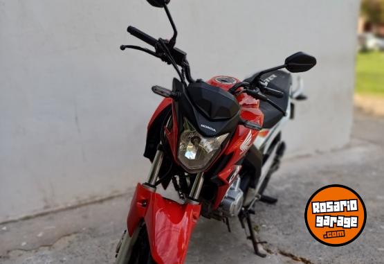 Motos - Honda Cb250 2018 Nafta 25000Km - En Venta