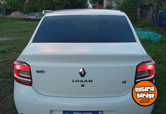 Autos - Renault Logan authentic 2018 Nafta 74000Km - En Venta